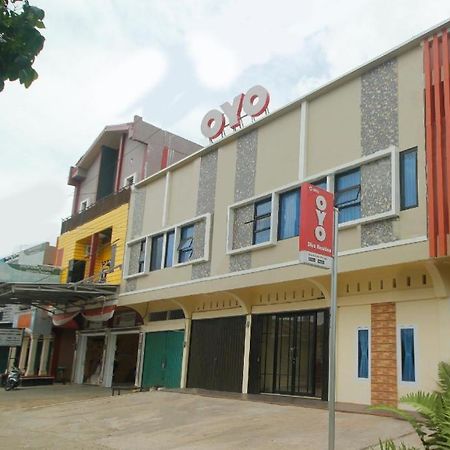 Oyo 2555 Diva Residen Syariah Hotel Jambi Eksteriør billede